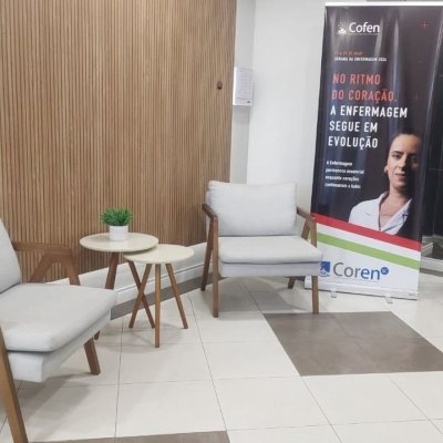 Sala com 76m², 1 garagem, no bairro Centro em Florianópolis