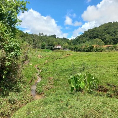 Terrenos Residenciais com 11000m², no bairro Fazenda em Águas Mornas