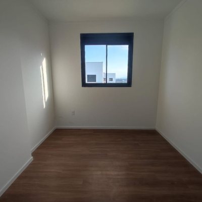 Apartamentos com 75m², 3 quartos, 1 suíte, 1 garagem, no bairro Areias em São José