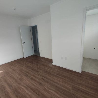 Apartamentos com 75m², 3 quartos, 1 suíte, 1 garagem, no bairro Areias em São José