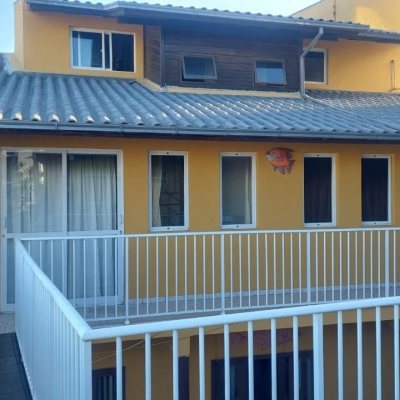 Pousada com 255m², 8 quartos, 2 garagens, no bairro Lagoa Da Conceição em Florianópolis