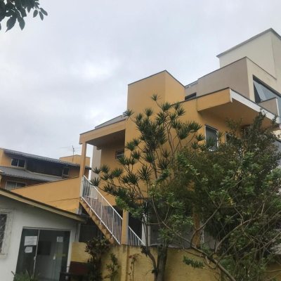 Pousada com 255m², 8 quartos, 2 garagens, no bairro Lagoa Da Conceição em Florianópolis