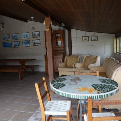 Casa Residencial com 260m², 4 quartos, 2 suítes, 2 garagens, no bairro Itaguaçu em Florianópolis