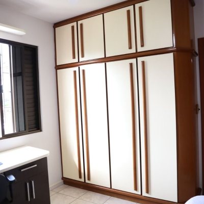 Casa Residencial com 260m², 4 quartos, 2 suítes, 2 garagens, no bairro Itaguaçu em Florianópolis