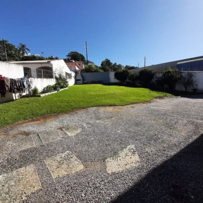 Apartamentos com 62m², 2 quartos, 1 garagem, no bairro Roçado em São José