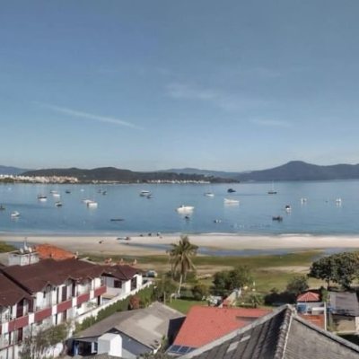 Apartamentos com 96m², 3 quartos, 1 suíte, 2 garagens, no bairro Canasvieiras em Florianópolis