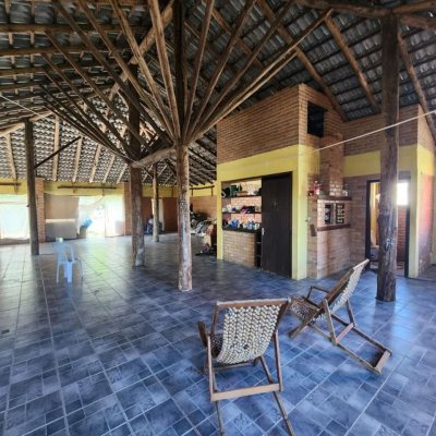 Casa Comercial com 399m², no bairro Santo Antônio De Lisboa em Florianópolis