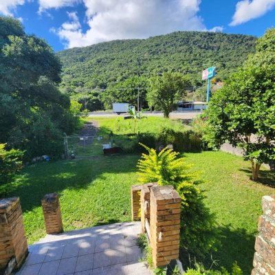 Casa Comercial com 399m², no bairro Santo Antônio De Lisboa em Florianópolis