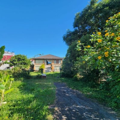 Casa Comercial com 399m², no bairro Santo Antônio De Lisboa em Florianópolis