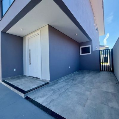 Casa Residencial com 179m², 3 quartos, 3 suítes, no bairro Lagoa Da Conceição em Florianópolis