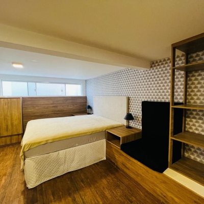 Casa em Condomínio com 350m², 4 quartos, 3 suítes, 2 garagens, no bairro São João Do Rio Vermelho em Florianópolis