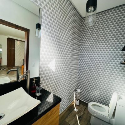 Casa em Condomínio com 350m², 4 quartos, 3 suítes, 2 garagens, no bairro São João Do Rio Vermelho em Florianópolis