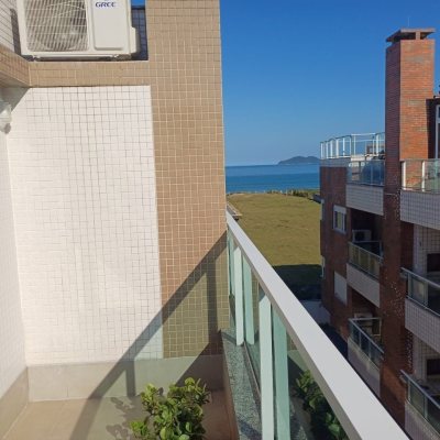 Cobertura com 237m², 3 quartos, 3 suítes, 1 garagem, no bairro Açores em Florianópolis