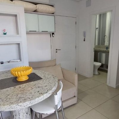 Cobertura com 80m², 1 quarto, 1 suíte, 1 garagem, no bairro Campeche em Florianópolis