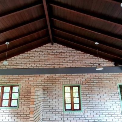 Casa Residencial com 130m², 3 quartos, 5 garagens, no bairro Sambaqui em Florianópolis