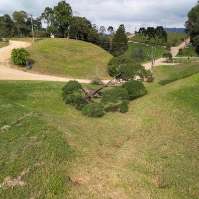 Terrenos Residenciais com 807m², no bairro Invernadinha em Rancho Queimado