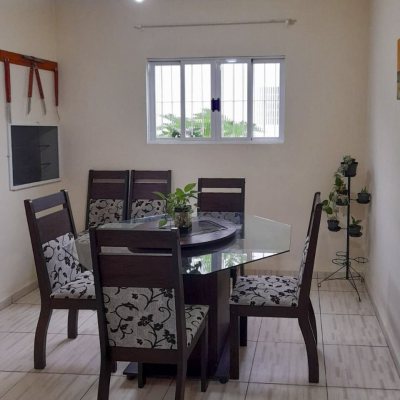 Casa Residencial com 120m², 3 quartos, 1 suíte, 1 garagem, no bairro Cachoeira Do Bom Jesus em Florianópolis