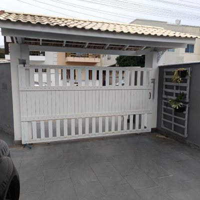 Casa Residencial com 120m², 3 quartos, 3 garagens, no bairro Ingleses do Rio Vermelho em Florianópolis