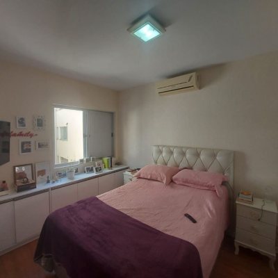 Apartamentos com 92m², 3 quartos, 1 suíte, 1 garagem, no bairro Saco Dos Limões em Florianópolis