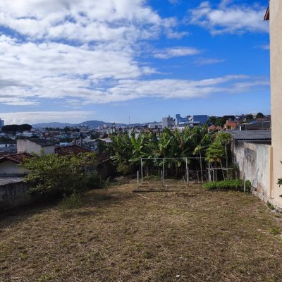 Terrenos Residenciais com 342m², no bairro Jardim Atlântico em Florianópolis