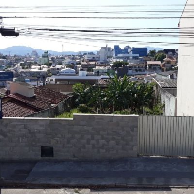Terrenos Residenciais com 342m², no bairro Jardim Atlântico em Florianópolis