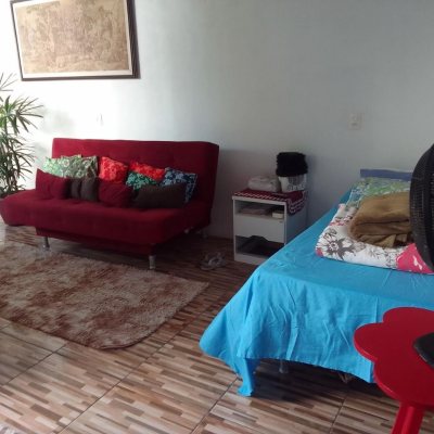 Casa Residencial com 100m², 2 quartos, 1 suíte, 1 garagem, no bairro Rio Tavares em Florianópolis