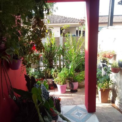 Casa Residencial com 100m², 2 quartos, 1 suíte, 1 garagem, no bairro Rio Tavares em Florianópolis