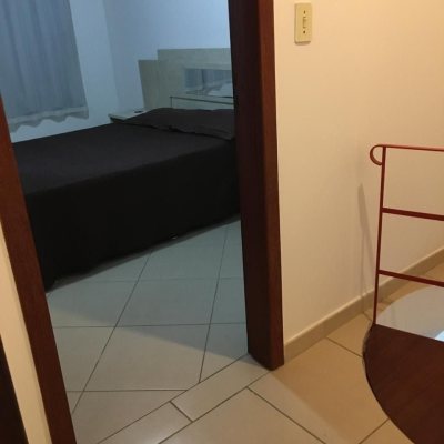 Sobrado Residencial com 85m², 2 quartos, 1 garagem, no bairro Ingleses em Florianópolis