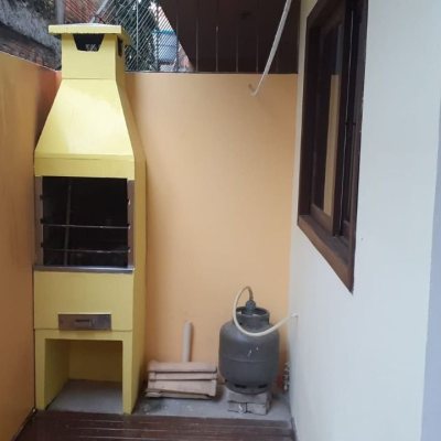 Sobrado Residencial com 85m², 2 quartos, 1 garagem, no bairro Ingleses em Florianópolis