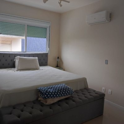 Cobertura com 95m², 2 quartos, 1 suíte, 2 garagens, no bairro Açores em Florianópolis