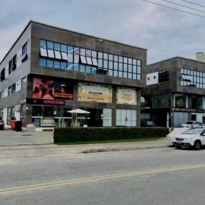 Sala com 65m², no bairro Ingleses em Florianópolis