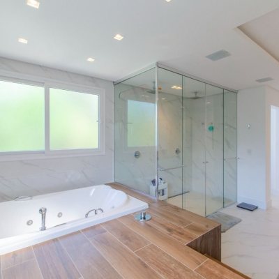 Casa em Condomínio com 942m², 6 quartos, 5 suítes, 4 garagens, no bairro Cacupé em Florianópolis