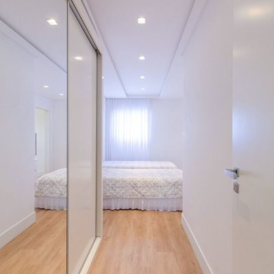 Casa em Condomínio com 942m², 6 quartos, 5 suítes, 4 garagens, no bairro Cacupé em Florianópolis