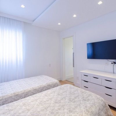 Casa em Condomínio com 942m², 6 quartos, 5 suítes, 4 garagens, no bairro Cacupé em Florianópolis