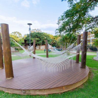 Casa em Condomínio com 942m², 6 quartos, 5 suítes, 4 garagens, no bairro Cacupé em Florianópolis