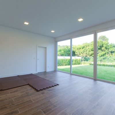 Casa em Condomínio com 942m², 6 quartos, 5 suítes, 4 garagens, no bairro Cacupé em Florianópolis