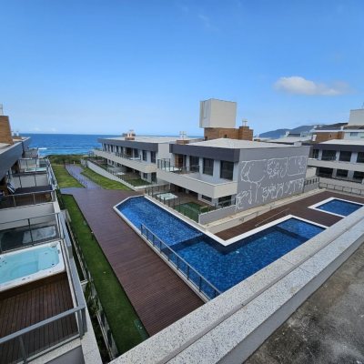 Apartamentos com 119m², 2 quartos, 1 suíte, 2 garagens, no bairro Morro Das Pedras em Florianópolis