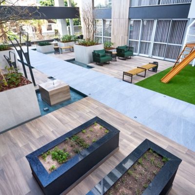 Apartamentos com 77m², 2 quartos, 2 suítes, 2 garagens, no bairro Estreito em Florianópolis