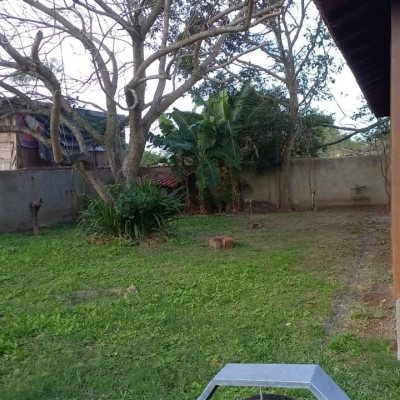 Casa Residencial com 60m², 3 quartos, 1 garagem, no bairro São João Do Rio Vermelho em Florianópolis