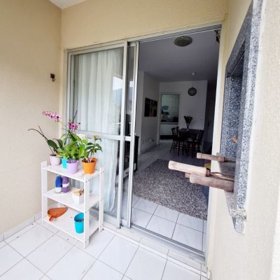 Apartamentos com 48m², 1 quarto, 1 garagem, no bairro Saco Grande em Florianópolis