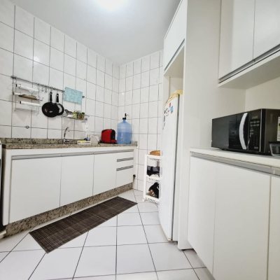 Apartamentos com 48m², 1 quarto, 1 garagem, no bairro Saco Grande em Florianópolis