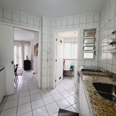 Apartamentos com 48m², 1 quarto, 1 garagem, no bairro Saco Grande em Florianópolis