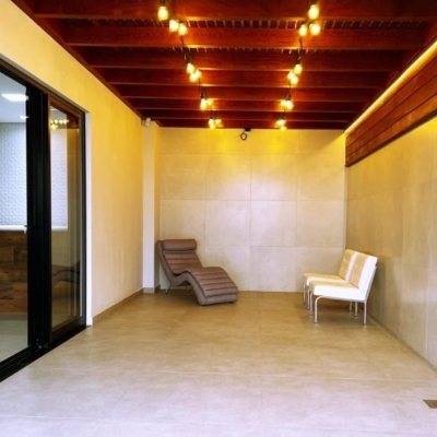 Casa Residencial com 176m², 2 quartos, 2 suítes, 2 garagens, no bairro Forquilhas em São José