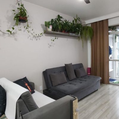 Apartamentos com 78m², 3 quartos, 1 suíte, 2 garagens, no bairro Capoeiras em Florianópolis