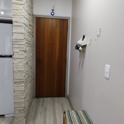 Apartamentos com 78m², 3 quartos, 1 suíte, 2 garagens, no bairro Capoeiras em Florianópolis