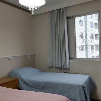 Apartamentos com 78m², 3 quartos, 1 suíte, 2 garagens, no bairro Capoeiras em Florianópolis