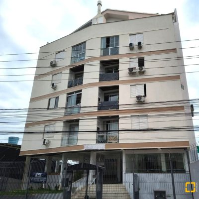 Apartamentos com 78m², 3 quartos, 1 suíte, 2 garagens, no bairro Capoeiras em Florianópolis