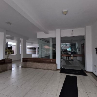 Apartamentos com 78m², 3 quartos, 1 suíte, 2 garagens, no bairro Capoeiras em Florianópolis