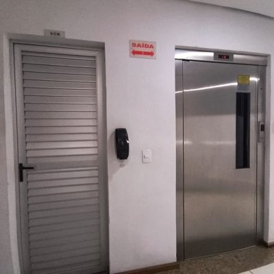Apartamentos com 78m², 3 quartos, 1 suíte, 2 garagens, no bairro Capoeiras em Florianópolis