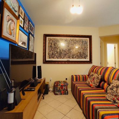 Apartamentos com 54m², 2 quartos, 1 garagem, no bairro Abraão em Florianópolis